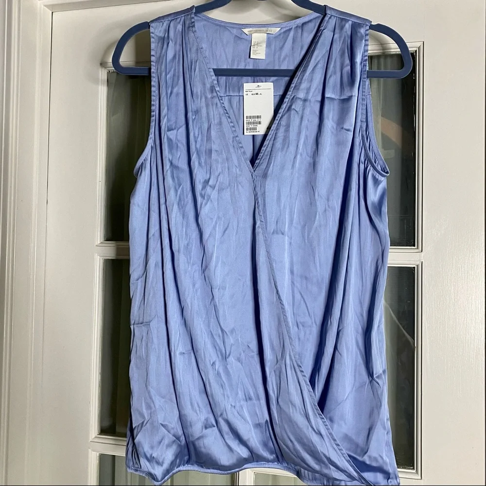 🆕 Sleeveless Lightweight Maternity Nursing Blouse - Picture 2 of 6